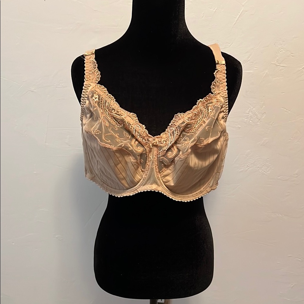 Chantelle Tan Satin Lace Bra Full-Coverage